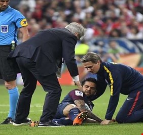 رسميا: داني ألفيس لن يشارك مع البرازيل في مونديال روسيا