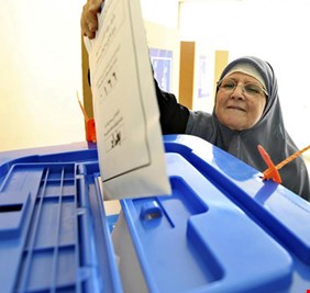 مصادر:44 بالمائة نسبة التصويت لغاية الساعة 1700 من اليوم