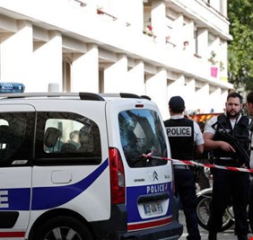 قتيل و4 إصابات بعملية طعن في باريس والشرطة تقتل المهاجم