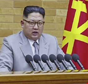 الزعيم الكوري يجري تغييرات في قيادة اللجنة العسكرية للحزب الحاكم