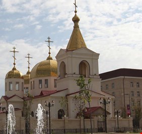 تصفية 4 مسلحين حاولوا احتجاز رهائن في كنيسة بغروزني ومقتل شرطيين ومدني خلال العملية