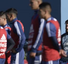 مونديال روسيا.. ميسي يلتحق بتدريبات المنتخب الأرجنتيني