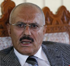 معلومات تكشف لاول مرة عن “كنز سري” دفنه الرئيس اليمني علي عبد الله صالح في الصحراء