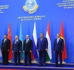 زعماء روسيا وقرغيزستان وكازاخستان وإيران يتوجهون للصين