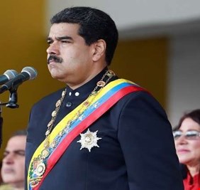 مادورو يفي بوعده ويطلق سراح السجناء السياسيين