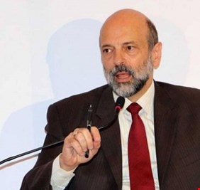 أبن أحد ضحايا صدام يتولى رئاسة الحكومة الأردنية !