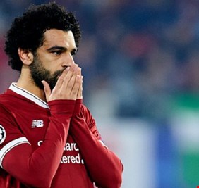 طبيب منتخب مصر يثير الغموض بشأن محمد صلاح