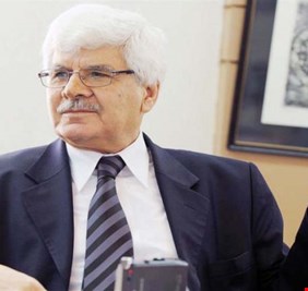 حسن العلوي: خسارة علاوي لبعض مقاعده تعود لعدم مشاركة بعض العوائل البعثية في الإنتخابات !