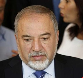 ليبرمان: لا توجد قوات لحزب الله أو إيران في جنوب سوريا