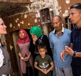 من أحد المخيمات العراقية