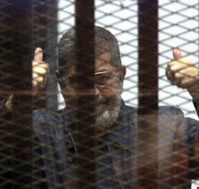 مصر.. محكمة النقض تلغي إدراج مرسي في 