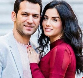 مراد يلدريم وزوجته ينويان انجاب طفل ولكن