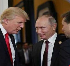 صحيفة: ترامب يشكو لبوتين حماقة مستشاريه