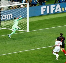 كرواتيا تقهر إنجلترا وتبلغ نهائي المونديال للمرة الأولى في تاريخها