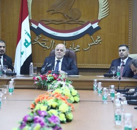 بعد وصوله من بروكسل الى البصرة : العبادي يحذر من المندسين