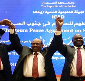 رئيس جنوب السودان والمتمردون يتفقون على تقاسم السلطة