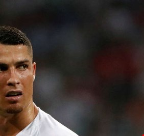 رئيس الليغا يفجر مفاجأة بشأن رحيل رونالدو عن ريال مدريد