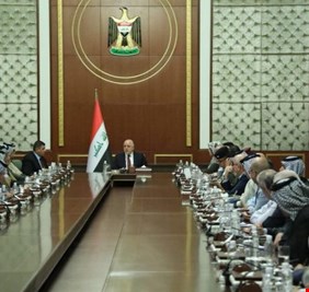 قيادي مقرب منه: التظاهرات تهدف لاسقاط العبادي ووأد حلمه بالولاية الثانية ؟