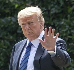 ترامب: روسيا ستسعى لدعم الديمقراطيين خلال انتخابات الكونغرس