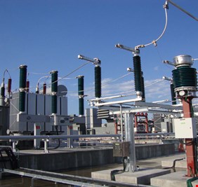 بعد وعودها بإنارة ظلمة العراق.. منحة الكويت من الكازولين تجهز محطة واحدة وتشغلها أربعة أيام فقط