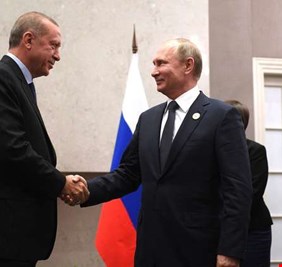بوتين: علاقاتنا مع تركيا تتطور في عدة مجالات بينها تسوية الأزمة السورية