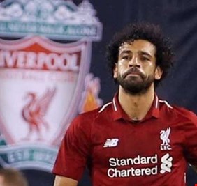 الفيفا يشيد بأخلاق محمد صلاح بعد تحقيقه حلم طفل سوري