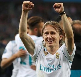 ريال مدريد يضع شرطا 