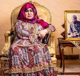 والدة بن لادن تكشف حقائق عن أبنها الارهابي