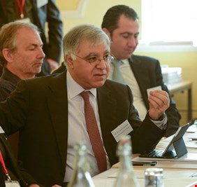 سفير العراق في واشنطن يحذر من مخاطر داعش رغم هزيمته عسكرياً