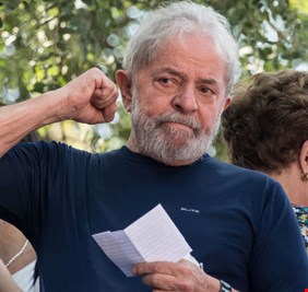 ترشح الرئيس البرازيلي الأسبق من سجنه للانتخابات القادمة