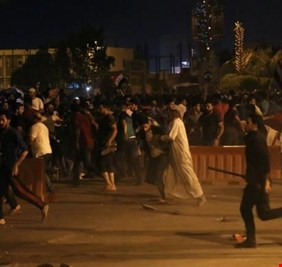 بالفيديو .. اقتحام قائمقامية المجر / ميسان