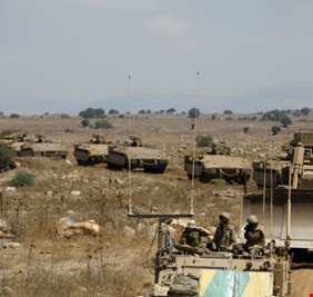 إسرائيل تجري مناورات في الجولان وتحذر من قدرات قتالية 