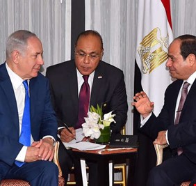 دبلوماسيون أمريكيون: السيسي عقد لقاء سريا مع نتنياهو في مصر