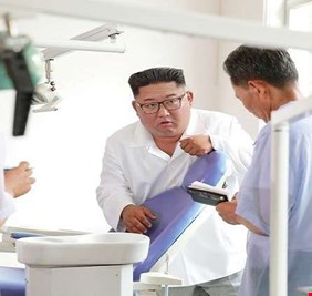 كيم ينتقد نظام الرعاية الصحية في بلاده