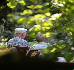 للرجال فقط.. حمية غذائية تطيل عمر الحياة الجنسية!