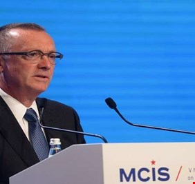 صحيفة روسية تكشف عن توصيات أممية سرية تقيّد إعادة إعمار سوريا