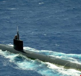 غواصة أمريكية ذرية بصواريخ توماهوك إلى شرق المتوسط