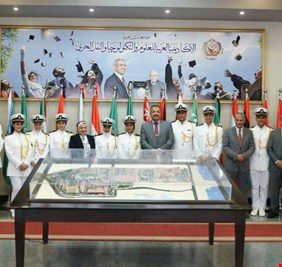 هكذا تكون العقود وإلاٌ فلاٌ .. الشركة العربية تتحمل النفقات الدراسية والمعيشية ل 700 طالب أكاديمي بحري