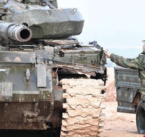 الجيش السوري يطلق عملية عسكرية من السخنة باتجاه التنف