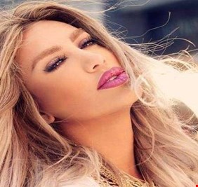 مايا دياب ترد على مديح زياد الرحباني بأحلى منه!