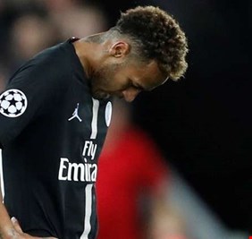 نجم ليفربول يصيب نيمار بالدوران