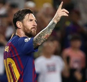 ميسي يتوج بجائزة أفضل لاعب في الجولة الأولى من 