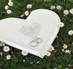 عاشقان فرقتهما الحياة وجمعهما فيسبوك بعد 60عاما!