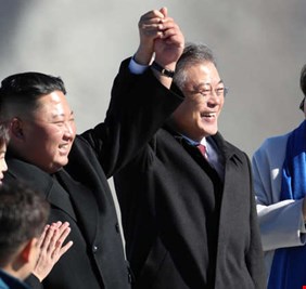 سيئول تدعو للاستجابة إلى 