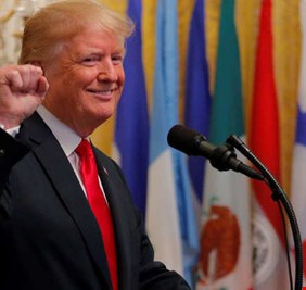 رئيس الوزراء الهنغاري: ترامب ظاهرة وأيقونة!