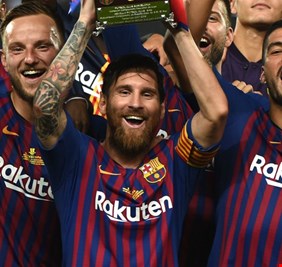 إيرادات تاريخية لبرشلونة تتجاوز حد المليار دولار