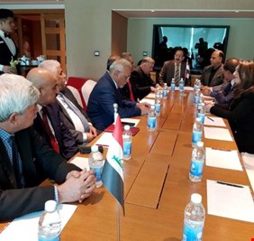 السياحة توقع عقد استثمار 