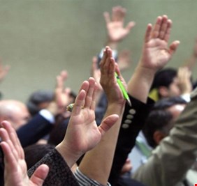 الفتح: التصويت السري سيرفع الحرج عن النواب وسيبعد الفاسدين عن الكابينة