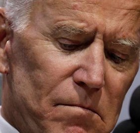 بعد كلينتون وأوباما.. طرد مشبوه لبايدن