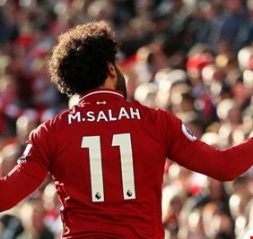 إصابة محمد صلاح في اليد!